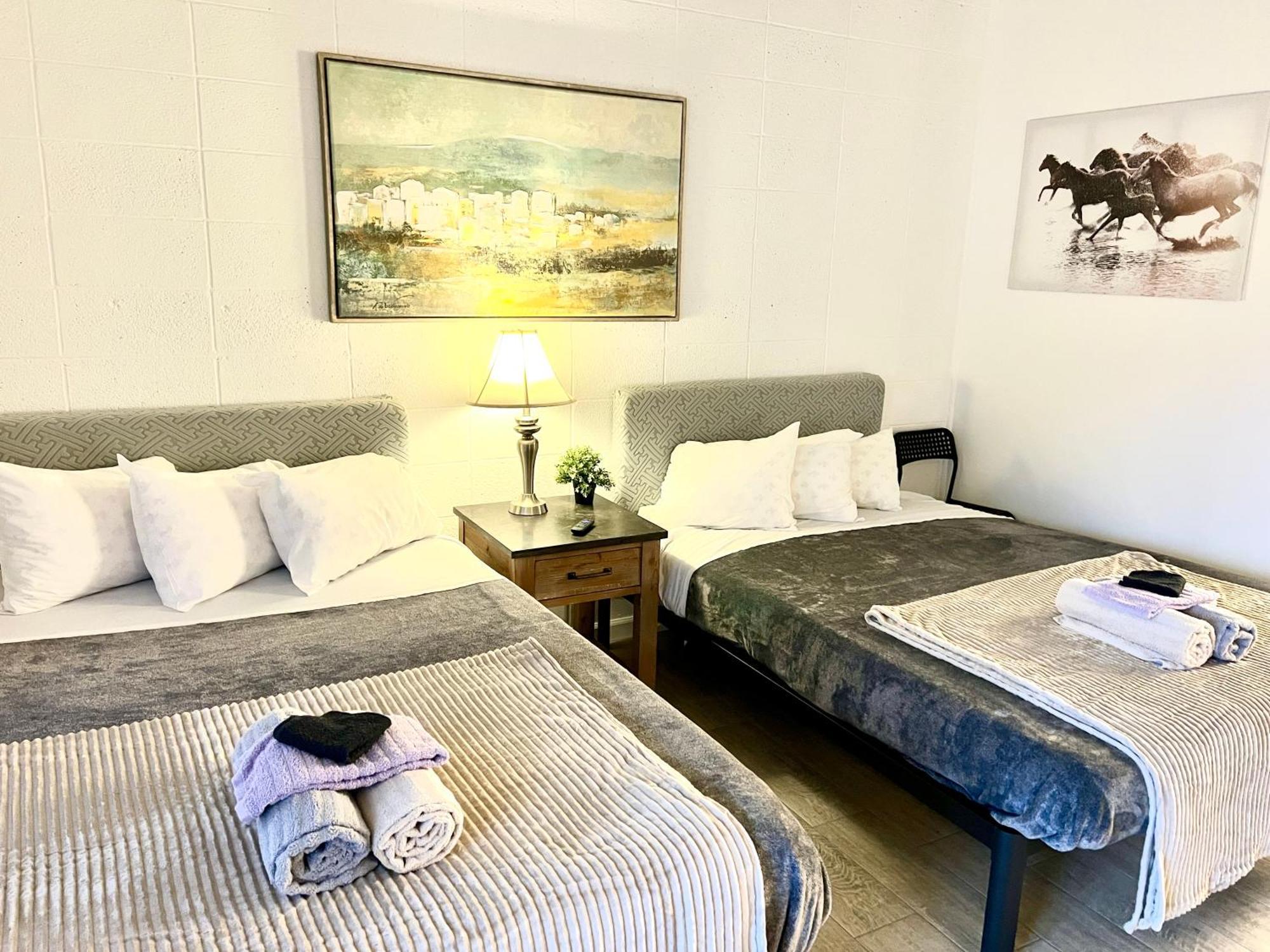 Sussex Motel Wantage ภายนอก รูปภาพ